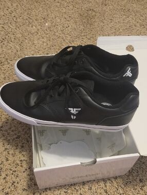 Fallen -THE GOAT 20year Anniversary Addition Black Low-Top Skate Sneakers